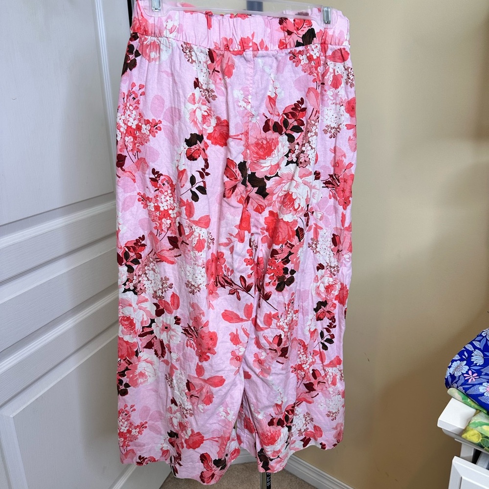 Marks & Spencer Pink Floral Cropped Wide-Leg Pants - Picture 5 of 12